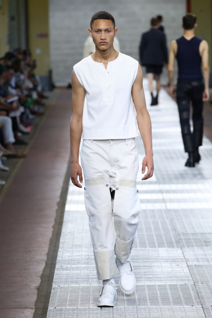 AS4I0270DIRKBIKKEMBERGS 683x1024 - DIRK BIKKEMBERGS Spring/Summer 2018