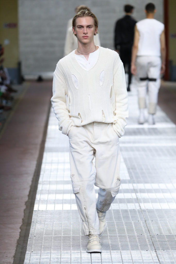 AS4I0317DIRKBIKKEMBERGS 683x1024 - DIRK BIKKEMBERGS Spring/Summer 2018