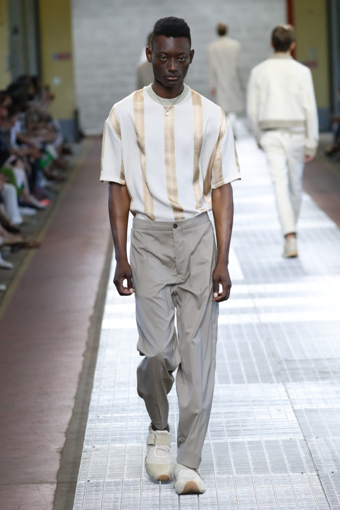 AS4I0619DIRKBIKKEMBERGS 683x1024 - DIRK BIKKEMBERGS Spring/Summer 2018