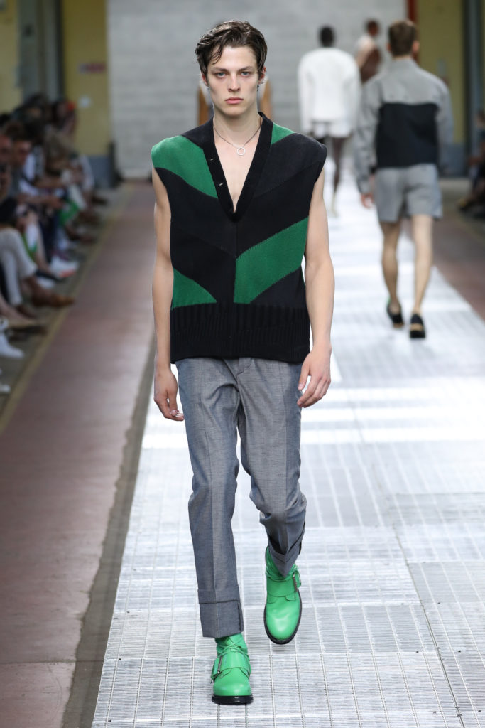AS4I0799 2DIRKBIKKEMBERGS 683x1024 - DIRK BIKKEMBERGS Spring/Summer 2018
