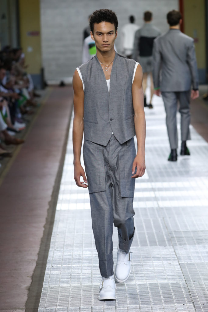 AS4I0820DIRKBIKKEMBERGS 683x1024 - DIRK BIKKEMBERGS Spring/Summer 2018