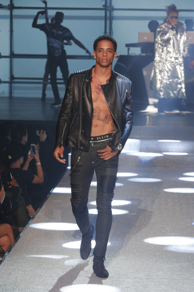 PHILIPP PLEIN women men SS18 NY5 683x1024 - PHILIPP PLEIN SPRING SUMMER 2018
