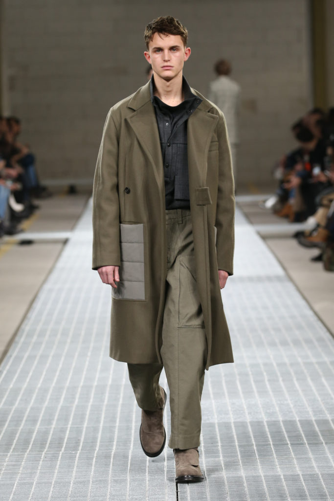 DIRK BIKKEMBERGS 013 683x1024 - НОВАЯ КОЛЛЕКЦИЯ DIRK BIKKEMBERGS ОСЕНЬ-ЗИМА 2017/18