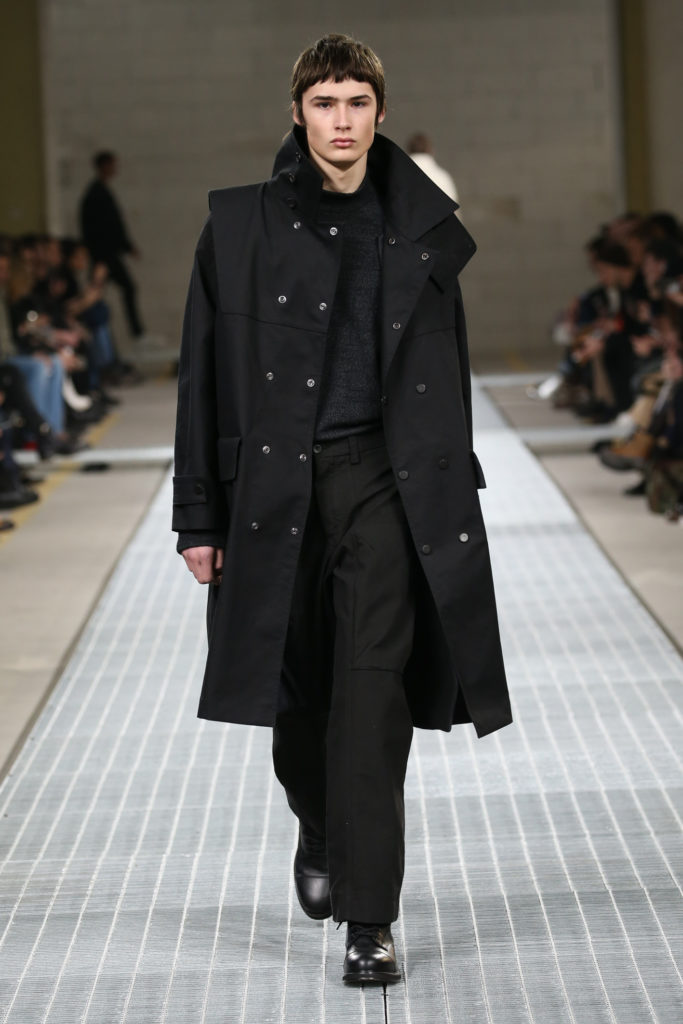 DIRK BIKKEMBERGS 015 683x1024 - НОВАЯ КОЛЛЕКЦИЯ DIRK BIKKEMBERGS ОСЕНЬ-ЗИМА 2017/18