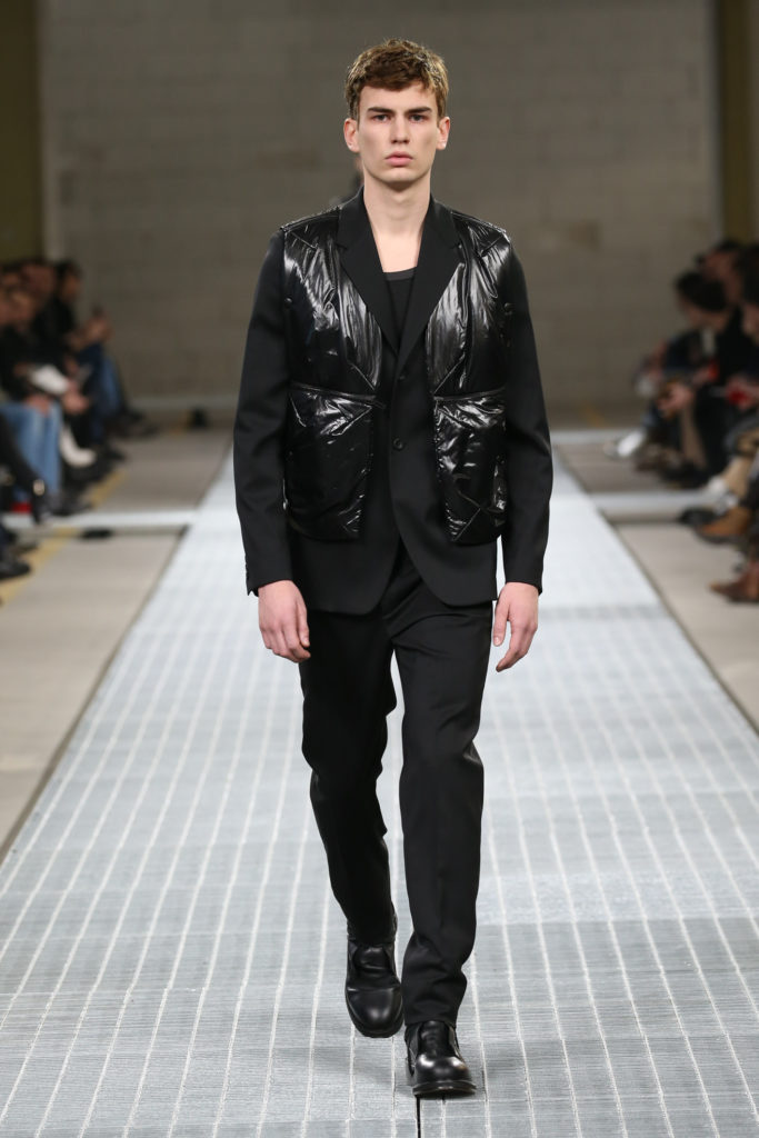 DIRK BIKKEMBERGS 022 683x1024 - НОВАЯ КОЛЛЕКЦИЯ DIRK BIKKEMBERGS ОСЕНЬ-ЗИМА 2017/18