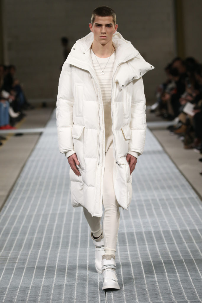 DIRK BIKKEMBERGS 035 683x1024 - НОВАЯ КОЛЛЕКЦИЯ DIRK BIKKEMBERGS ОСЕНЬ-ЗИМА 2017/18