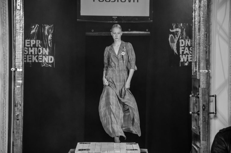 imgonline com ua Resize skxtOav0higEJMpk 768x509 - Как это было: Dnepr Fashion Weekend 20-22 октября 2017