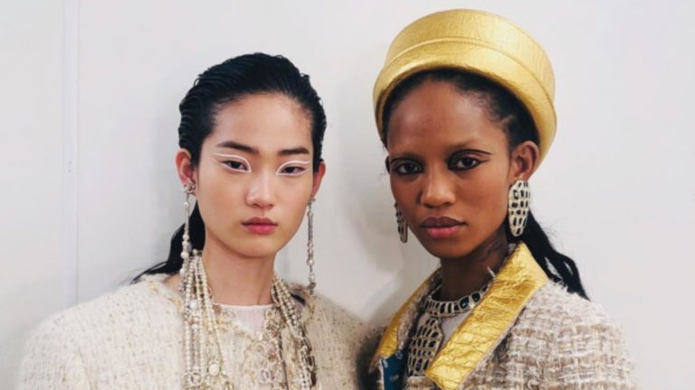 без назви 17 768x432 - Взгляд Клеопатры: макияж на показе Chanel Pre-Fall 2019