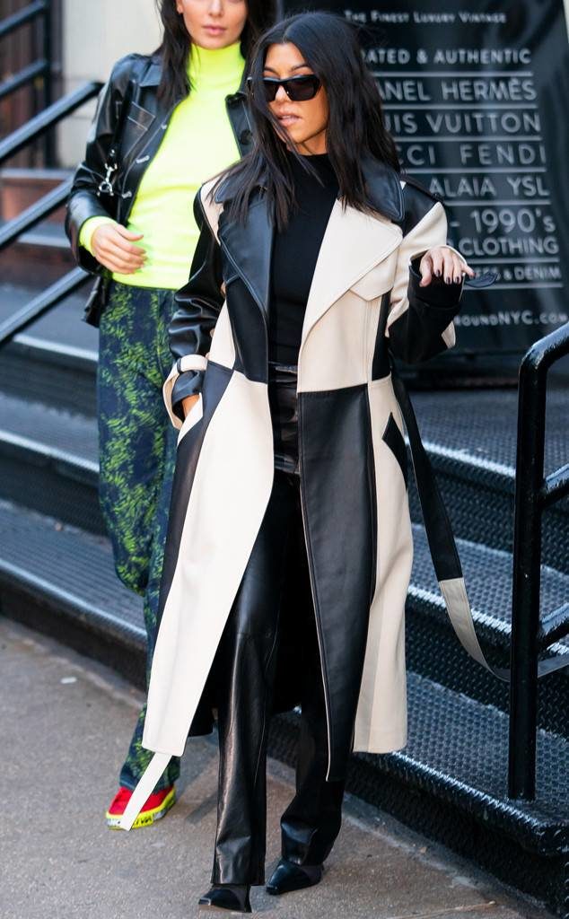 rs 634x1024 190208144333 634x1024 kourtneykardashian gj 2 8 19 634x1024 - Кортни Кардашьян - 40! Вспоминаем лучшие образы 2019 года
